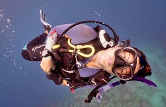 Volunteer in Fiji - Diving and Marine Conservation Expedition
