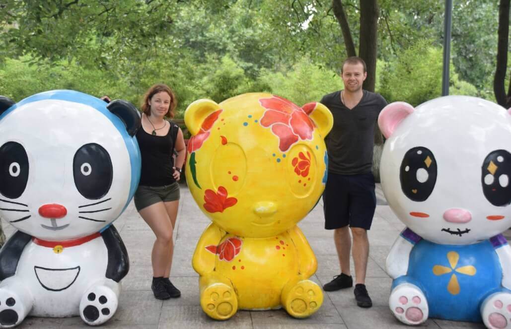 Volunteer in China - At The Panda Center In Chengdu