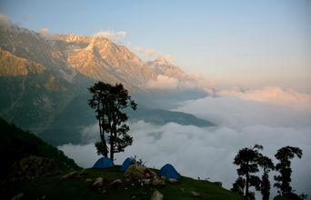 Trek Through The Himalayas